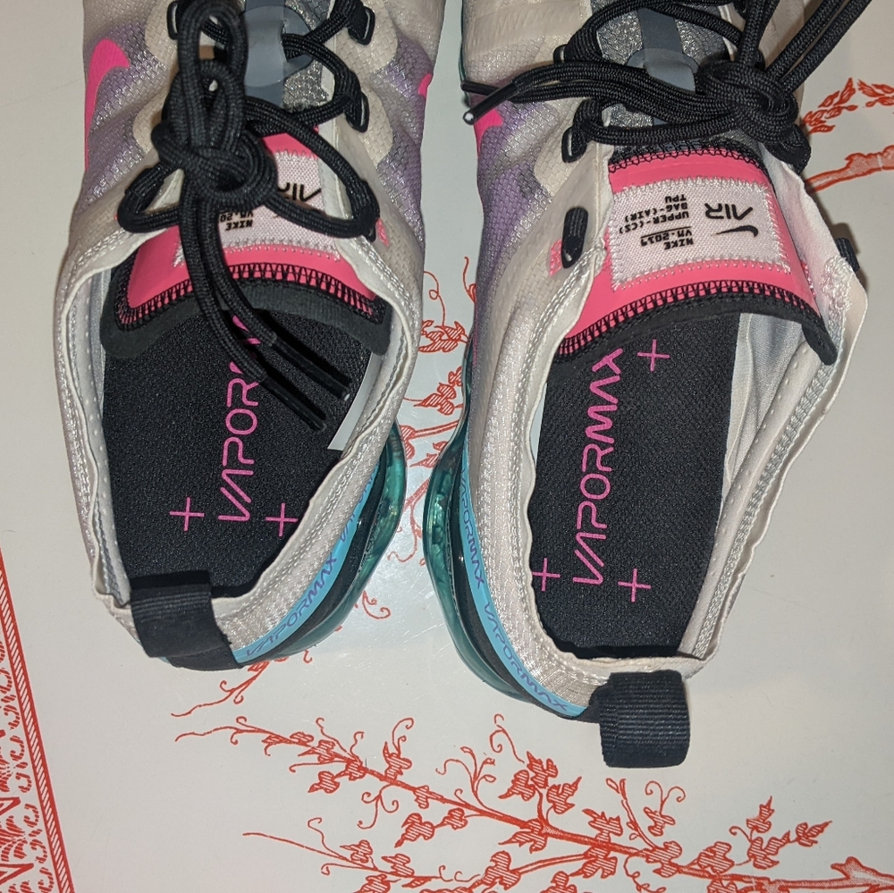 Nike Air Vapormax South Beach Turquoise Pink White Black Sneakers Women's 12 - Picture 12 of 16